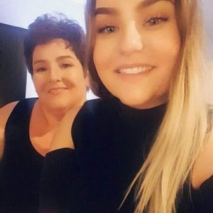 Meet your Posher, Teresa